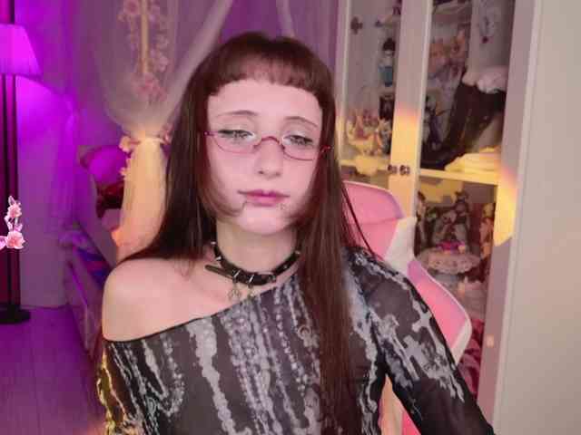 MiraJade webcam