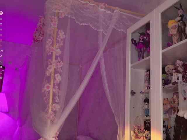 MiraJade webcam