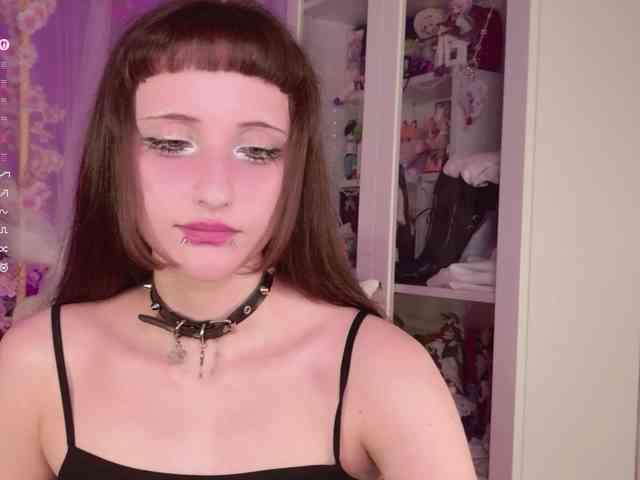 MiraJade webcam
