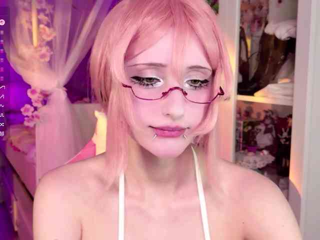 MiraJade webcam