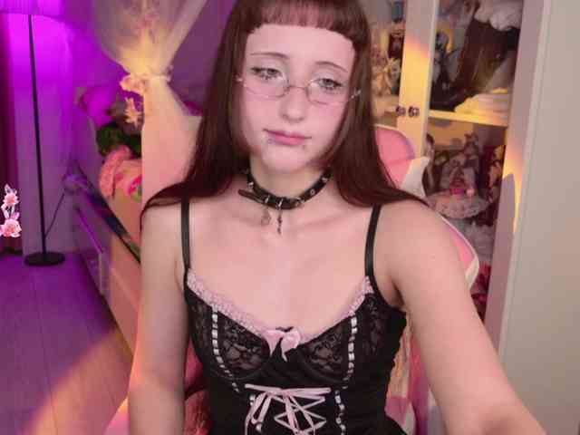 MiraJade webcam