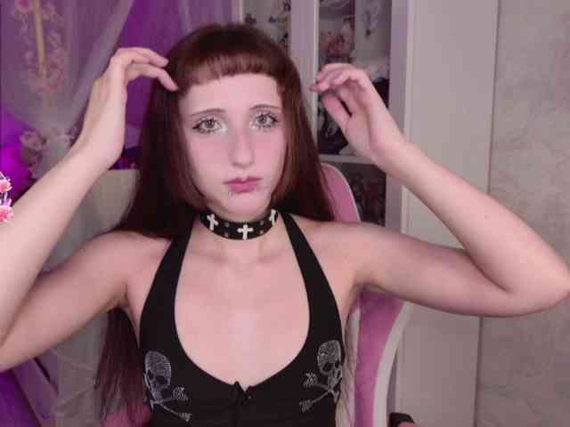 MiraJade webcam