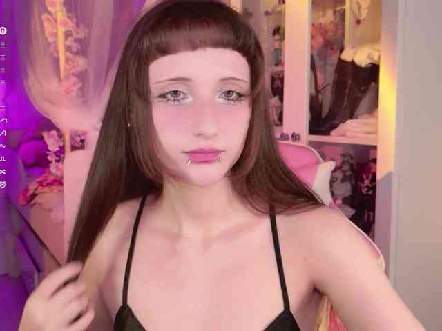 MiraJade webcam
