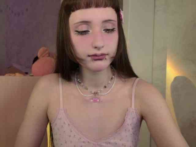 MiraJade webcam