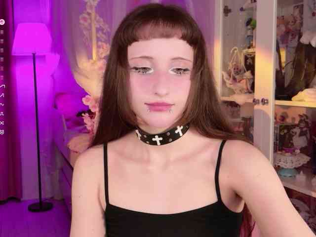 MiraJade webcam