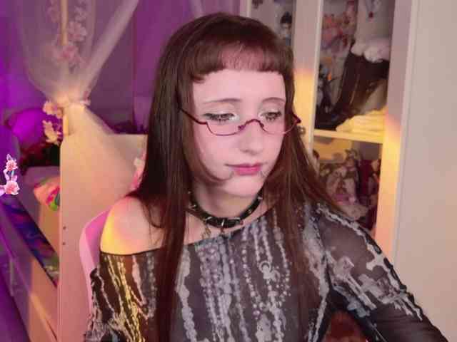 MiraJade webcam