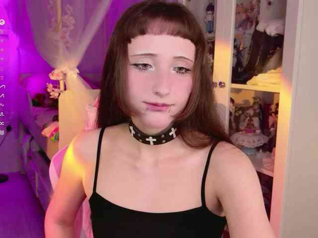 MiraJade webcam