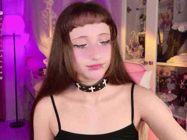 MiraJade webcam