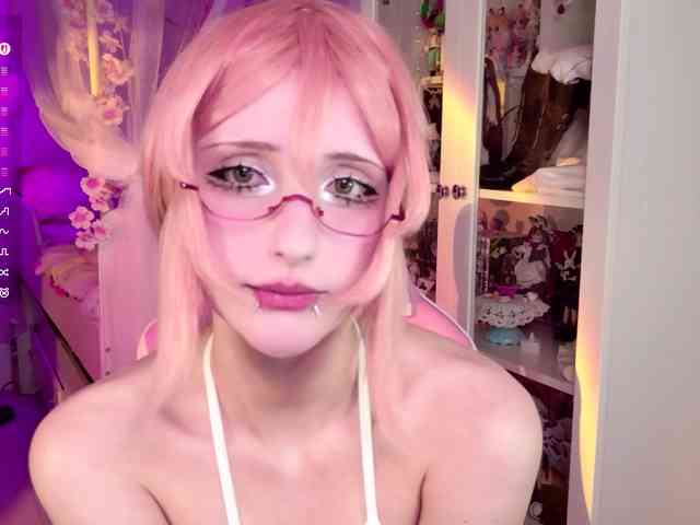 MiraJade webcam