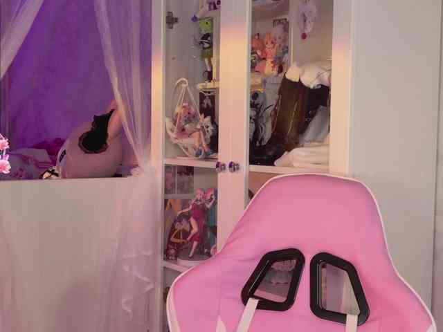 MiraJade webcam