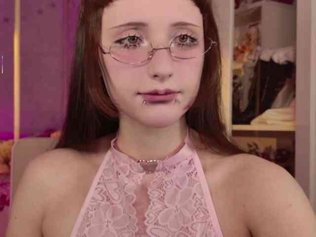 MiraJade webcam