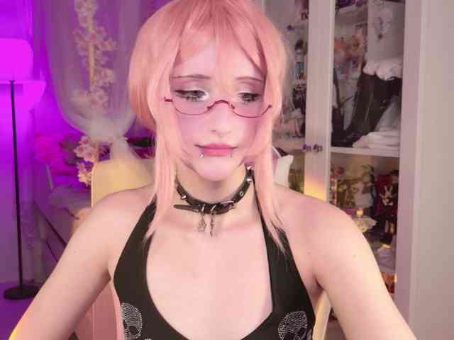 MiraJade webcam