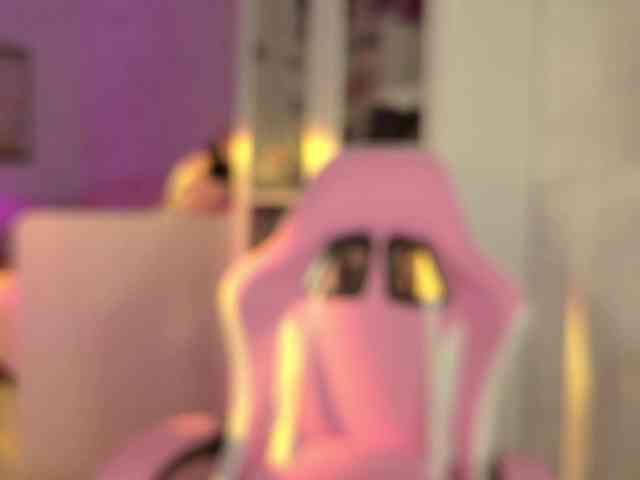 MiraJade webcam
