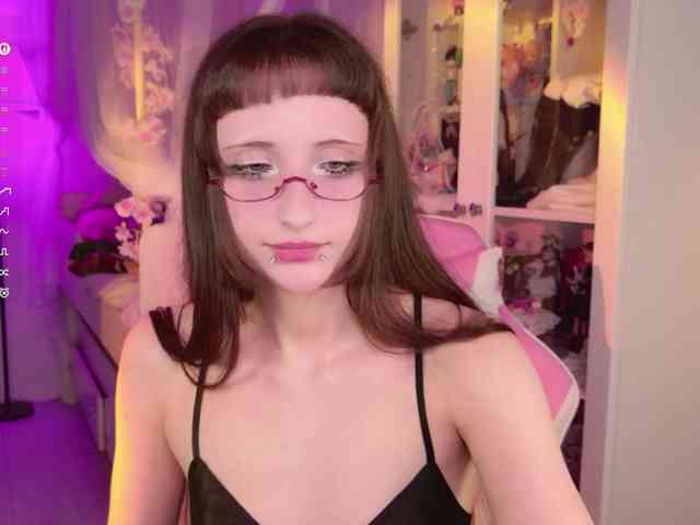 MiraJade webcam