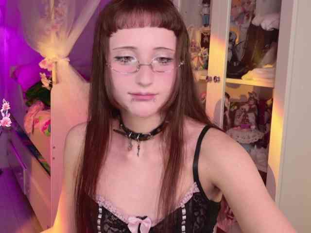 MiraJade webcam