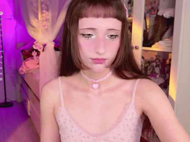 MiraJade webcam