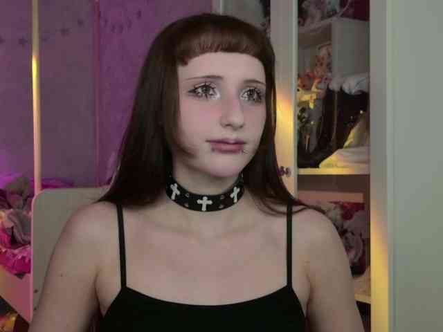 MiraJade webcam