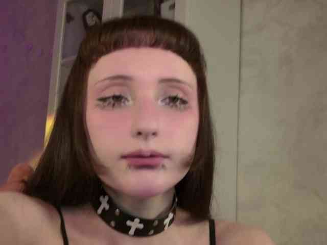 MiraJade webcam