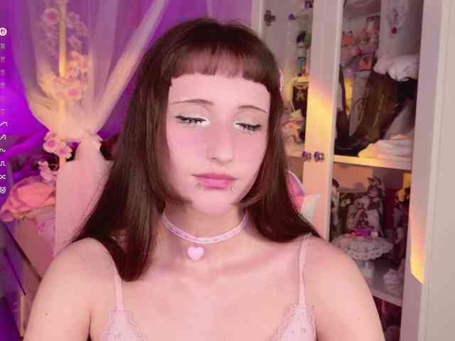 MiraJade webcam
