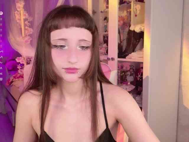 MiraJade webcam