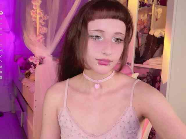 MiraJade webcam