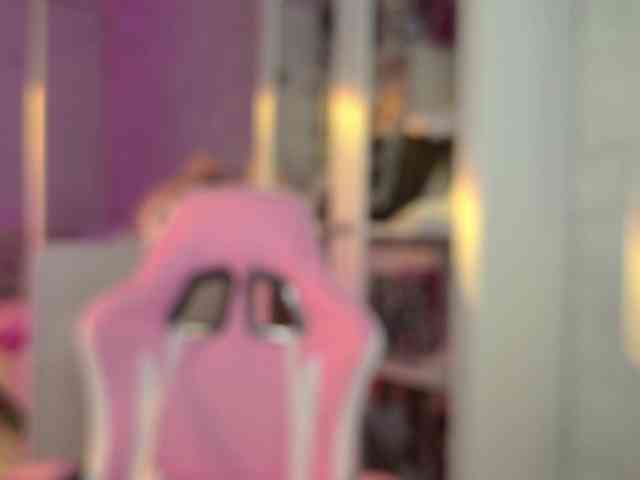 MiraJade webcam