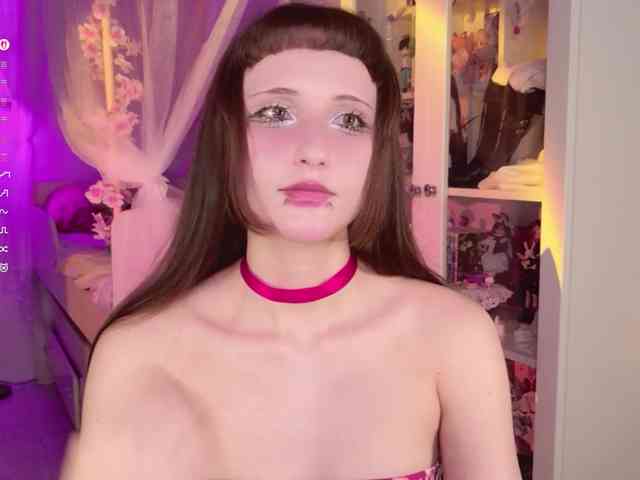 MiraJade webcam