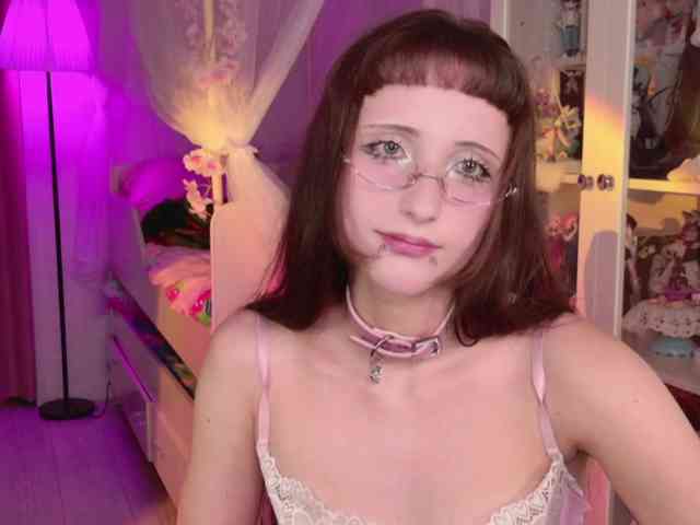 MiraJade webcam