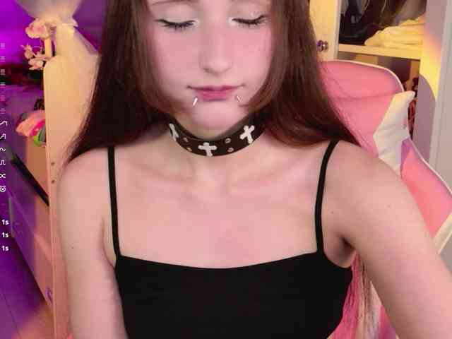 MiraJade webcam