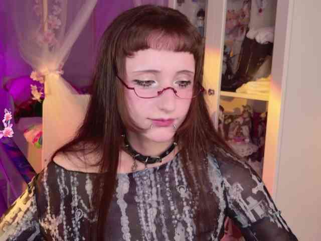 MiraJade webcam