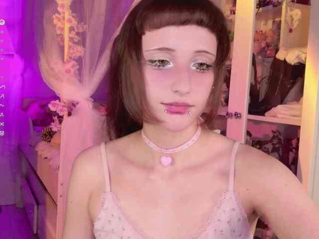 MiraJade webcam