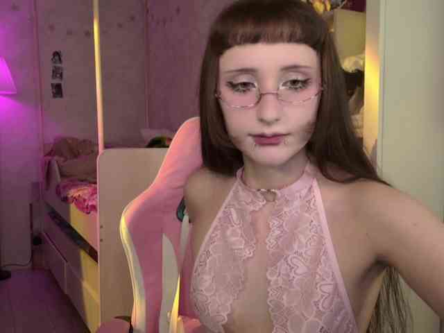 MiraJade webcam