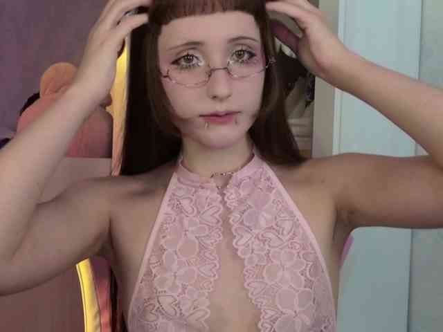 MiraJade webcam