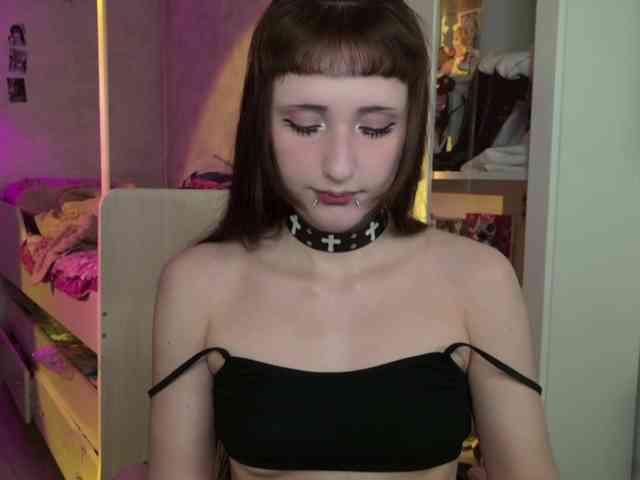 MiraJade webcam