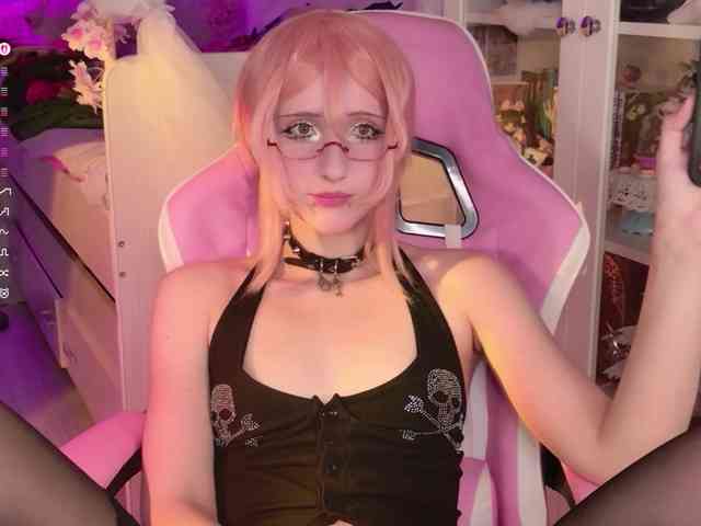 MiraJade webcam