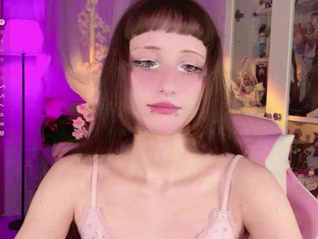 MiraJade webcam