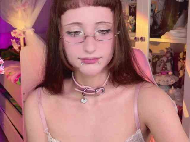 MiraJade webcam