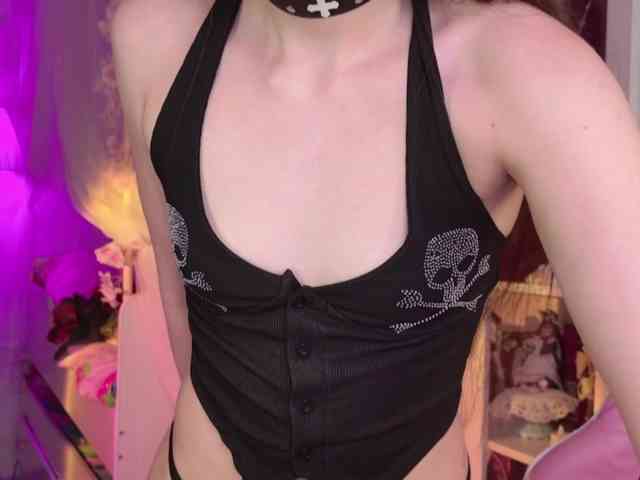 MiraJade webcam