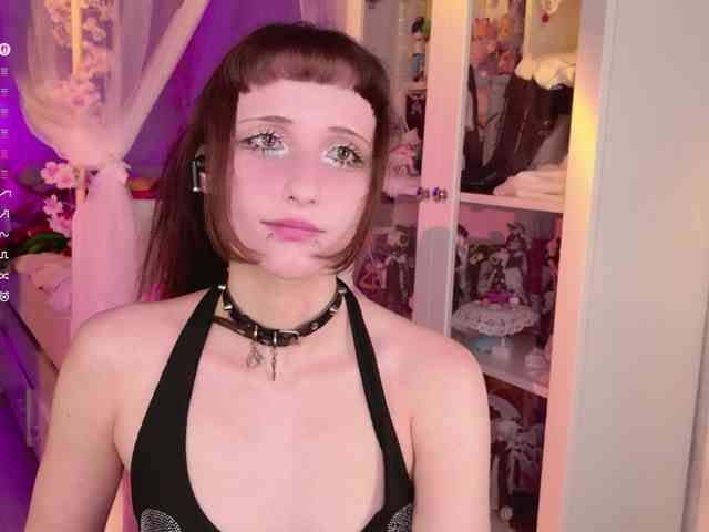 MiraJade webcam
