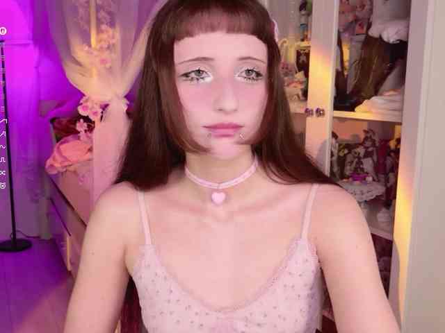 MiraJade webcam