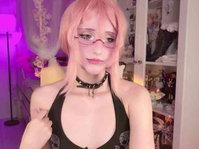 MiraJade webcam