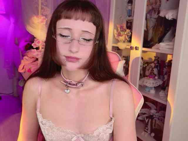 MiraJade webcam