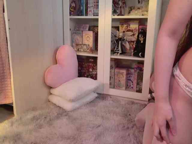 MiraJade webcam