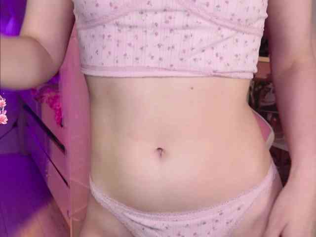MiraJade webcam