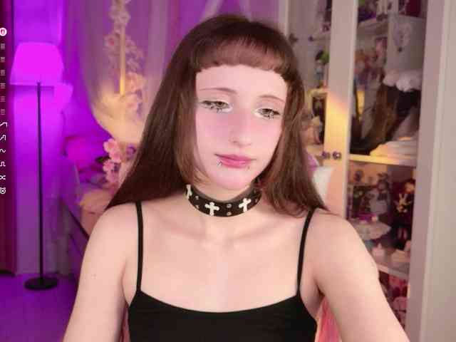 MiraJade webcam