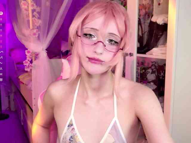 MiraJade webcam