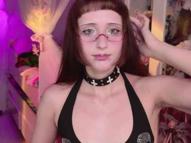 MiraJade webcam