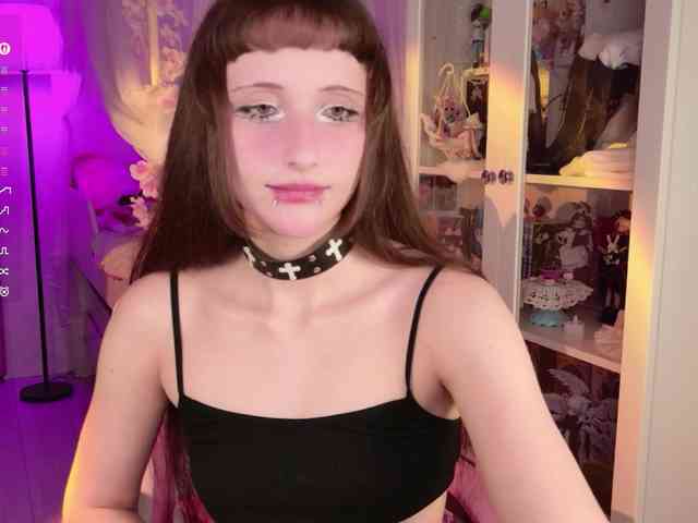 MiraJade webcam