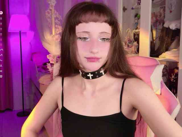 MiraJade webcam
