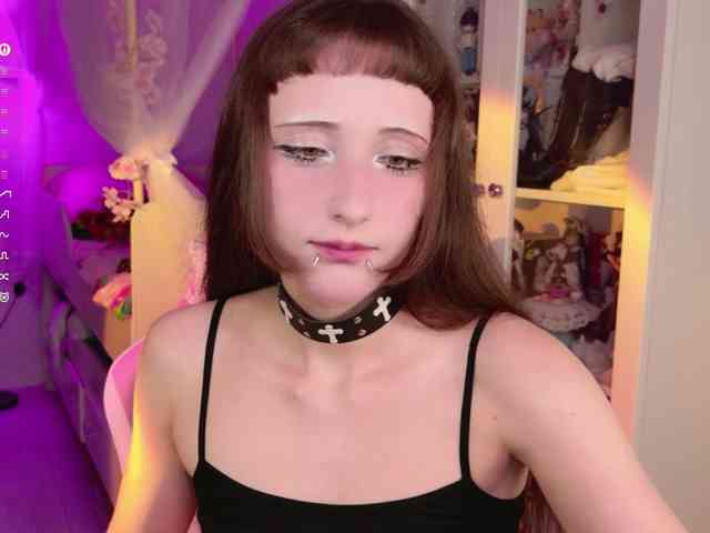 MiraJade webcam